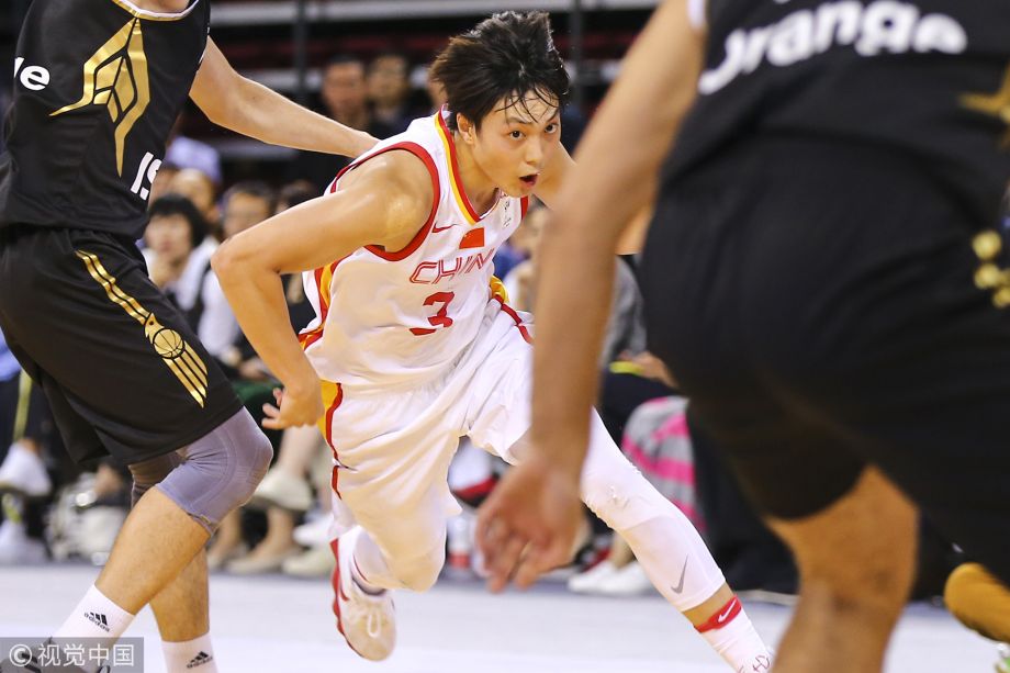 中国队逆转印尼队，黄鸭组合状态火热