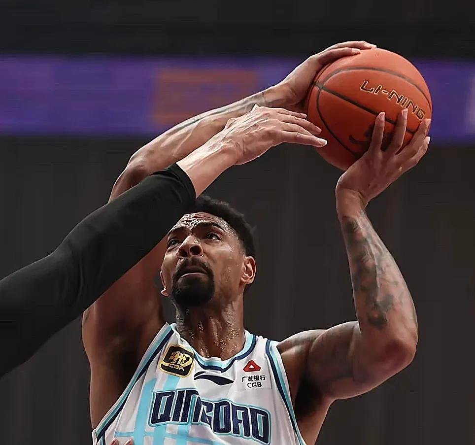 雷霆轻取青岛队，字母哥状态火热