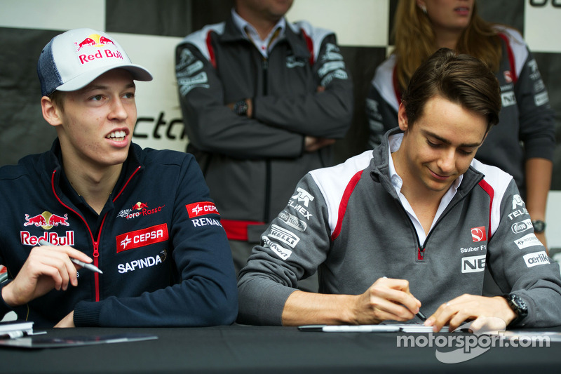 索伯车队力克红牛二队，塞恩斯扛起全队