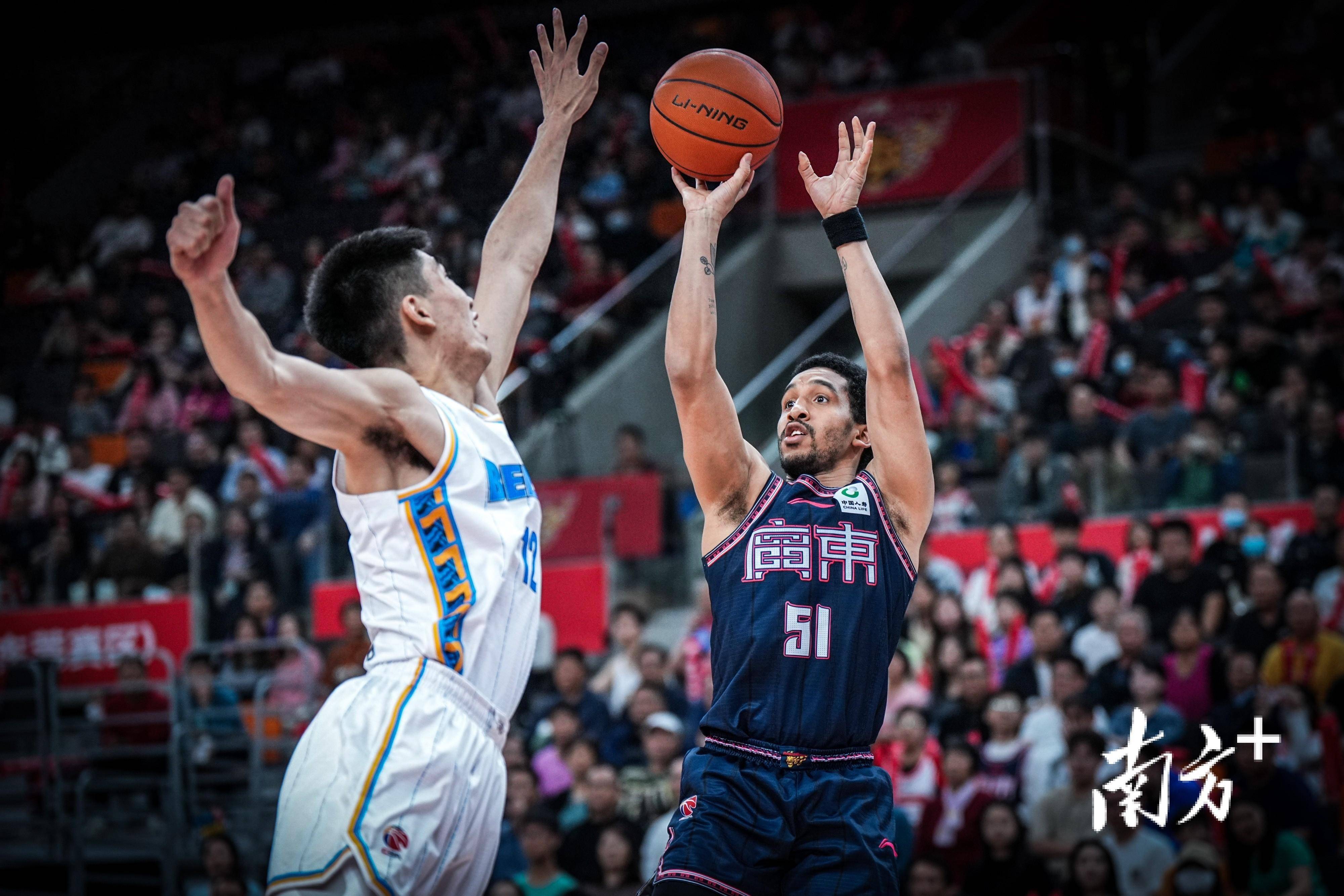 广东宏远再胜天津队，持续发力