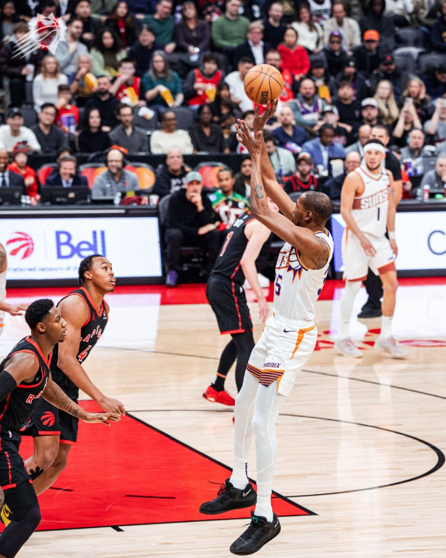 猛龙绝杀热火，德罗赞刷新纪录