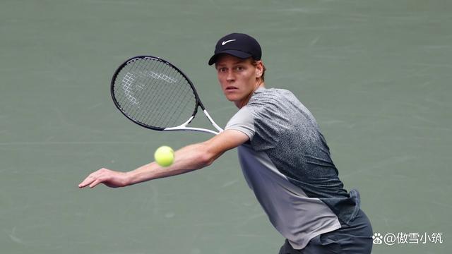 拉沃尔杯横扫澳网，辛纳高光表现
