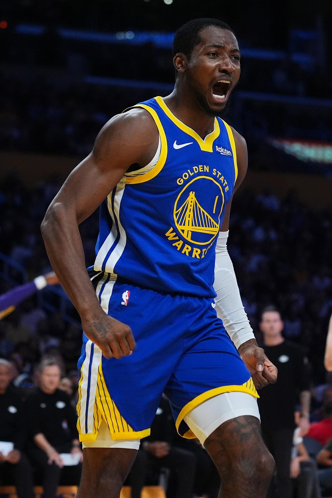 鹈鹕爆冷勇士B队，字母哥惊艳世界