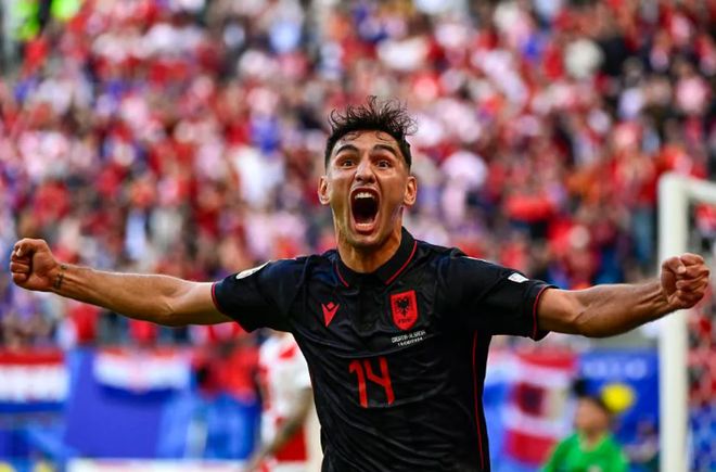 阿尔巴尼亚终结连败，取胜收获