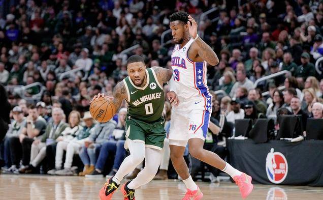 勇士横扫76人,利拉德刷新纪录 勇士横扫76人,利拉德刷新纪录