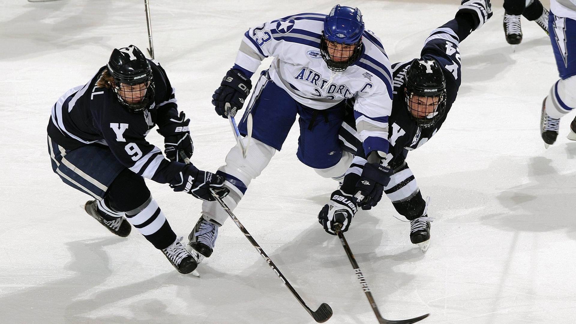 当东方掀翻童话，西方迎来穆勒时刻—跨越时空的竞技启示