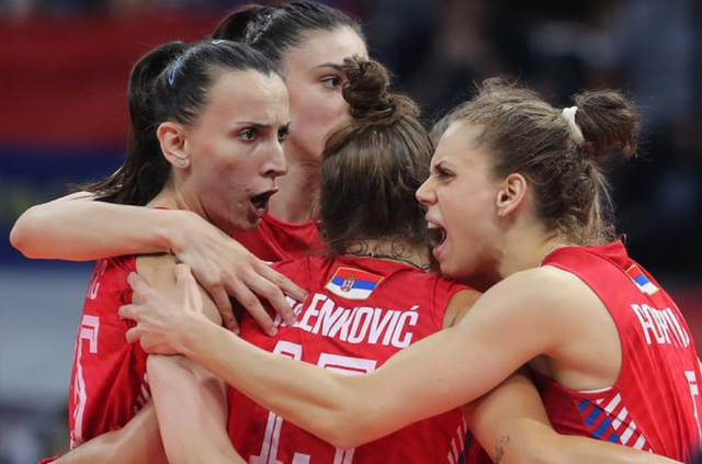 开云官方app入口-英国队紧随对手，力争进入前三名